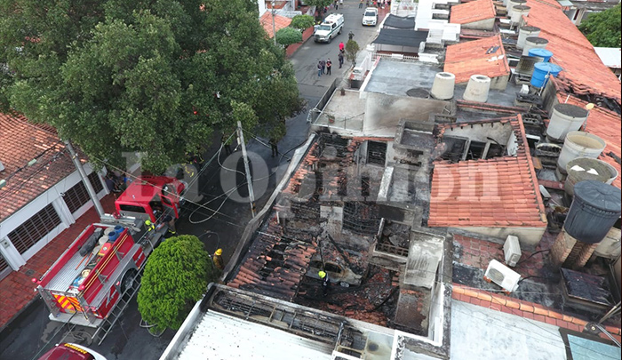 Incendio La Capellana Foto: La Opinión