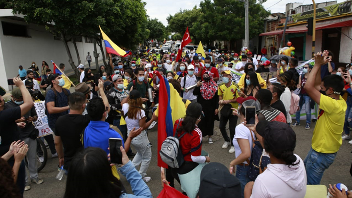 La jornada se desarrolló en medio de arengas, gritos y baile 