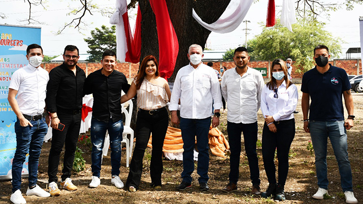 Periodistas: Brayan Alarcón, Isaac Meneses, Brandon Galvis, Mónica Alba, Alfredo Durán.