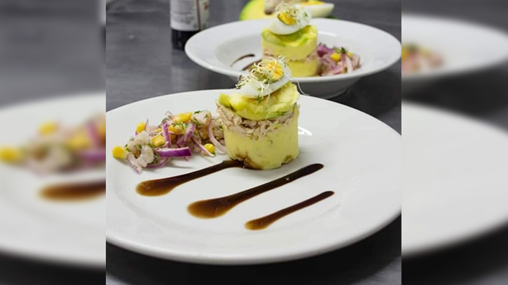 Causa limeña  y tiradito peruano./Foto: cortesía