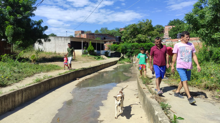 Niños y adultos perjudicados por la contaminación