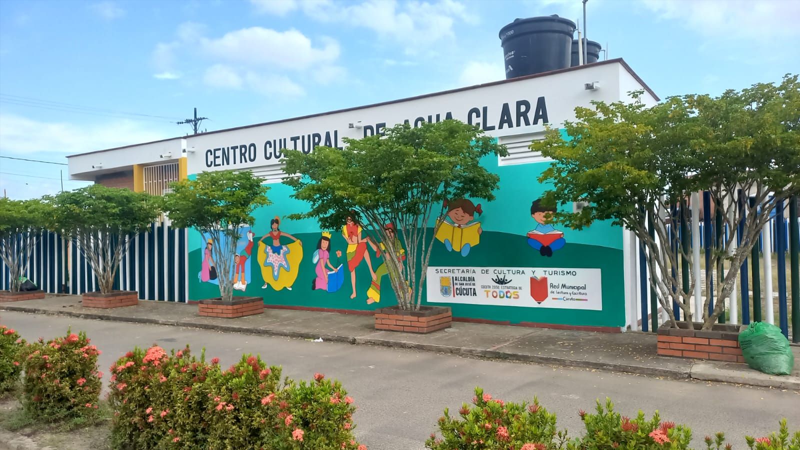 Biblioteca Agua Clara