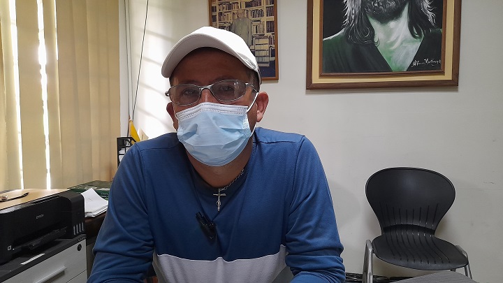 Eudes Martínez, subdirector de institución privada en Táchira. / Foto: Anggy Polanco / La Opinión