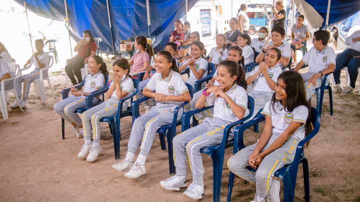 Niños de Agua Clara