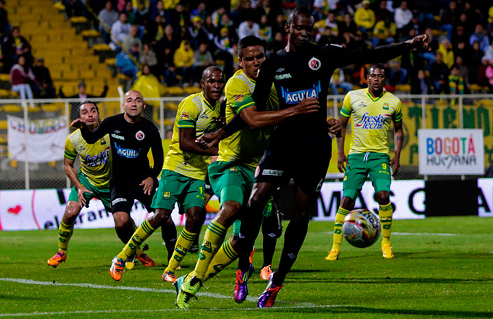 Cúcuta Deportivo vs. Bucaramanga, Enero 2015. 