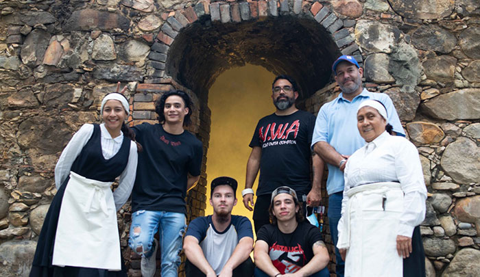  María José Sánchez, Nicolás Jáuregui, Marco Syrcke, Sebastián García,Julio García, Heinrich Kaye y Ana  López. 