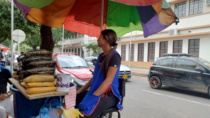 Puesto de hayacas Yolima Durán