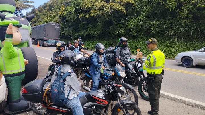 Policia de tránsito