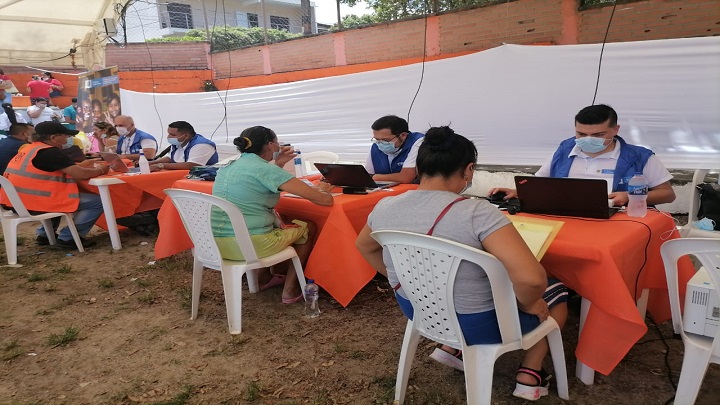 Víctimas del conflicto en la feria de servicios “Acércate” en Sardinata./Foto: cortesía