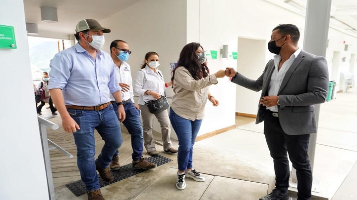 Entregan Casa del Adulto Mayor a gramaloteros./Foto: cortesía