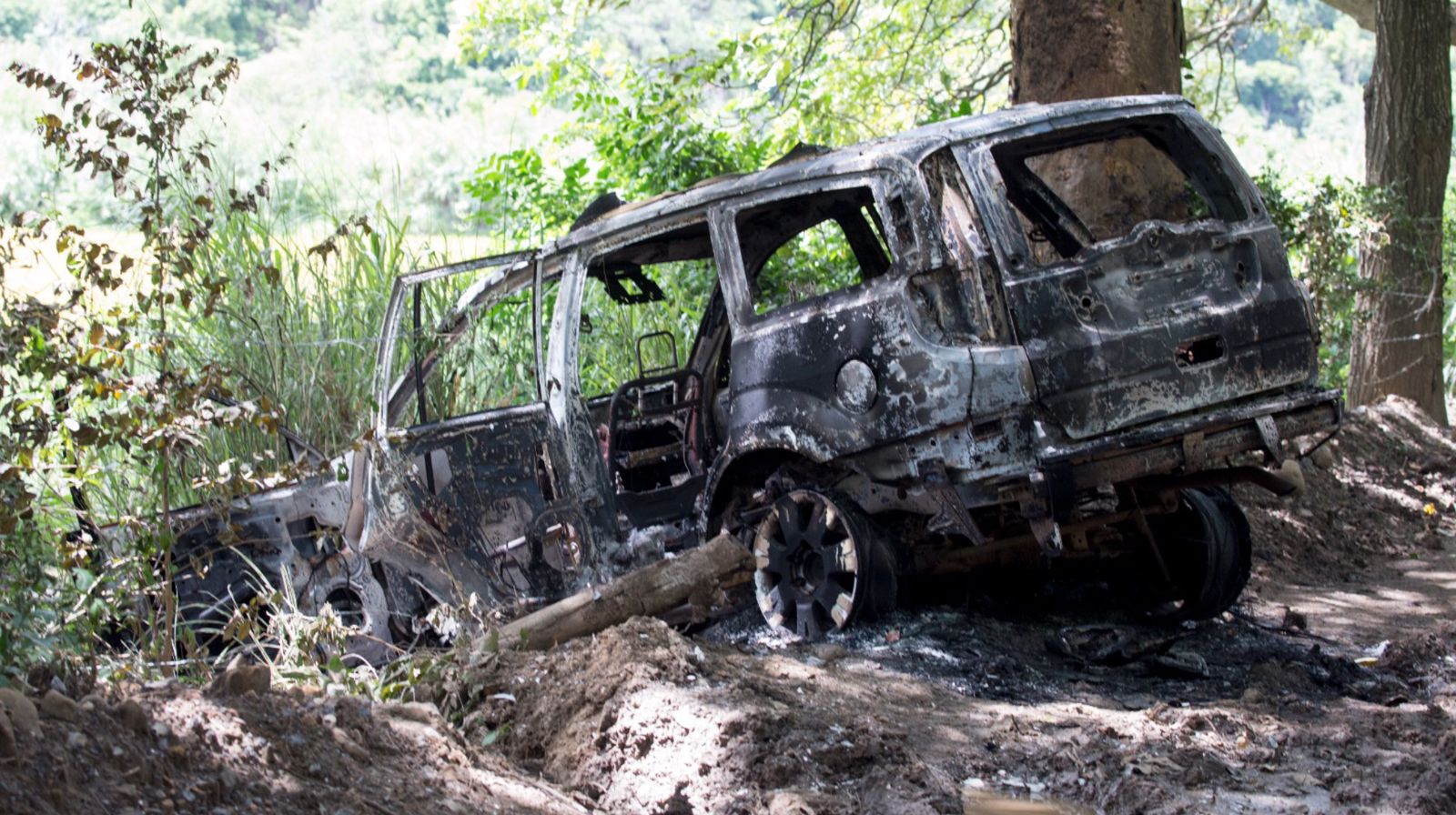 Camioneta incinerada 