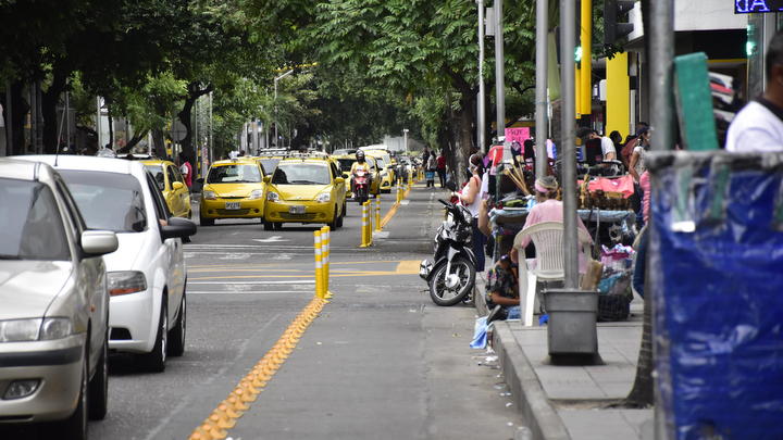 No se respeta el carril