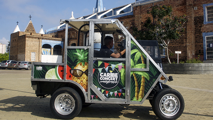 Autos solares, una apuesta en la cuna petrolera de Venezuela./Foto: AFP