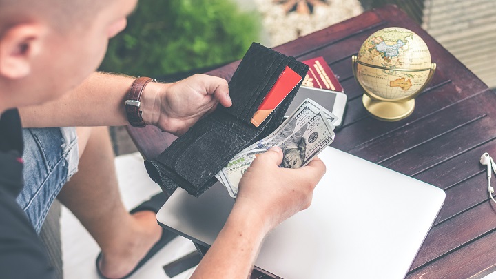 Reorganice sus finanzas y evite endeudarse