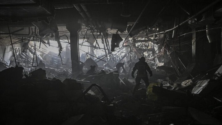 La guerra entra en Kiev con el bombardeo de un centro comercial./Foto: internet