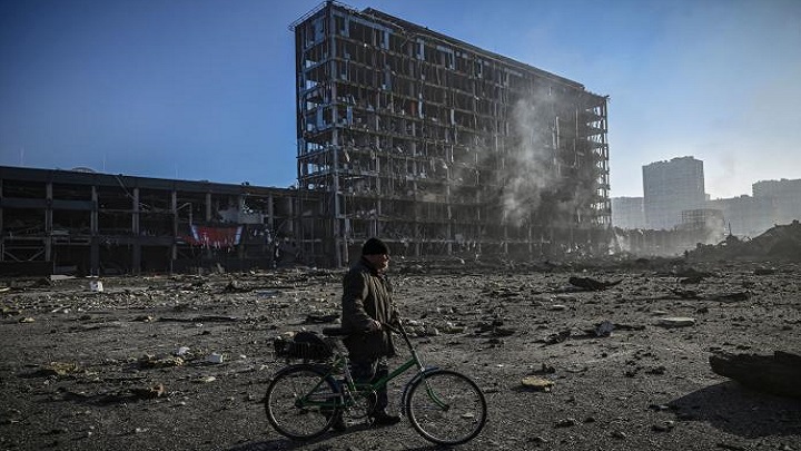 La guerra entra en Kiev con el bombardeo de un centro comercial./Foto: internet