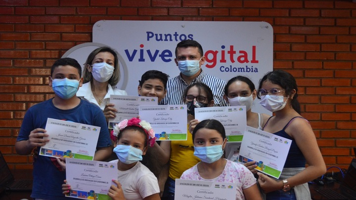 Niños y adolescentes cucuteños capacitados para crear videojuegos./Foto: cortesía