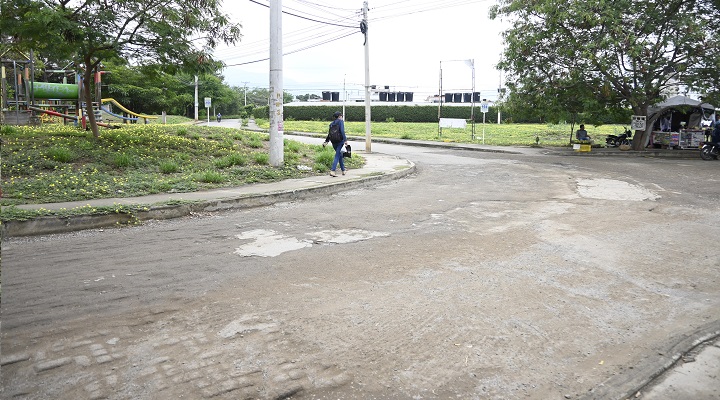 En el sitio del asalto no hay cámaras de seguridad que ayuden a identificar a los ladrones.