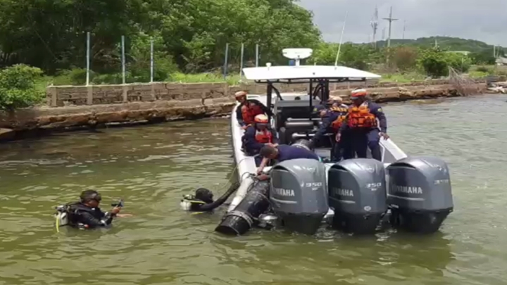 Dentro de esos enormes tubos metían la droga.