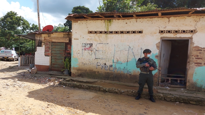 Alrededor de 40 personas se han desplazado.