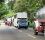 Continuan los bloqueos viales