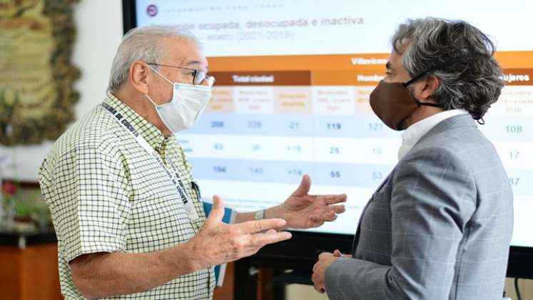 El alcalde de Cúcuta, Jairo Yáñez y el director del DANE, Juan Daniel Oviedo. Foto Cortesía