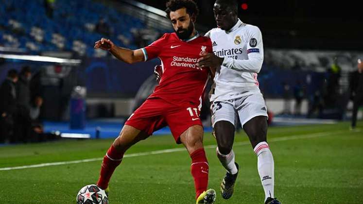 Partido entre el Real Madrid y Liverpool en cuartos de final de la Liga de Campeones.