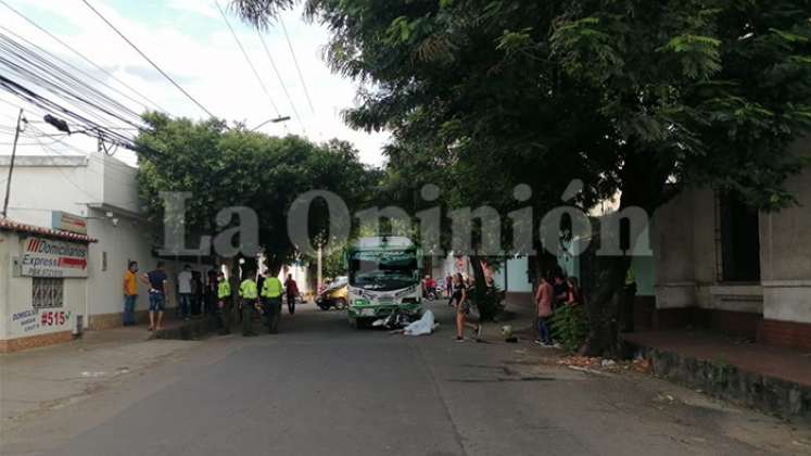 Accidente de tránsito en el barrio La Playa.