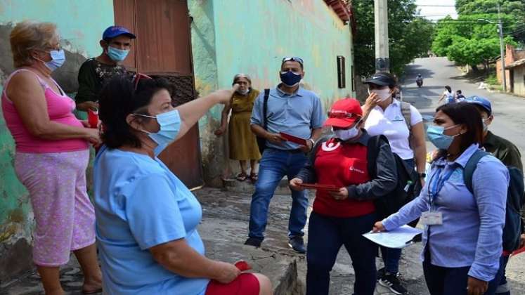 Desde el mes de febrero inició el recorrido por los treinta (30) barrios circundantes al Canal Bogotá, con acciones lideradas por la Subsecretaría de Medio Ambiente, y apoyada por otras entidades. / Cortesía/ La Opinión 