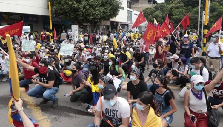 Los estudiantes manifestaron con expresiones culturales y visibilizando las problemáticas que hay en las Instituciones de Educación Superior. /Foto: La Opinión.