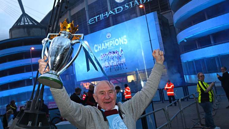 Manchester City logró su séptimo campeonato en la Premier League. 