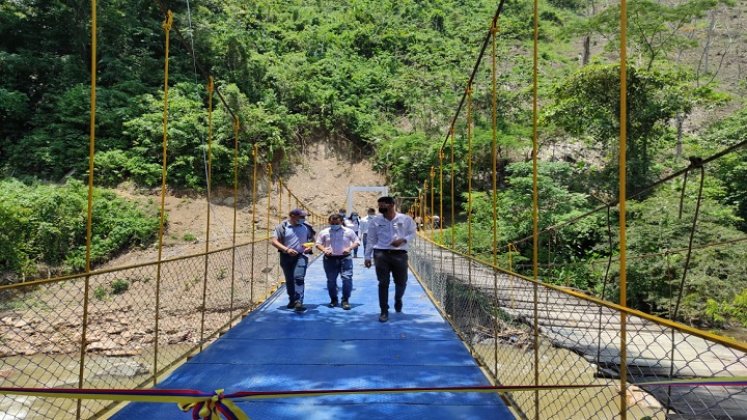 Muchas de las estructuras no reunían las especificaciones técnicas y presentaban alto grado de deterioro por el paso del tiempo ante la falta de mantenimiento ./ Cortesía/ La Opinión 