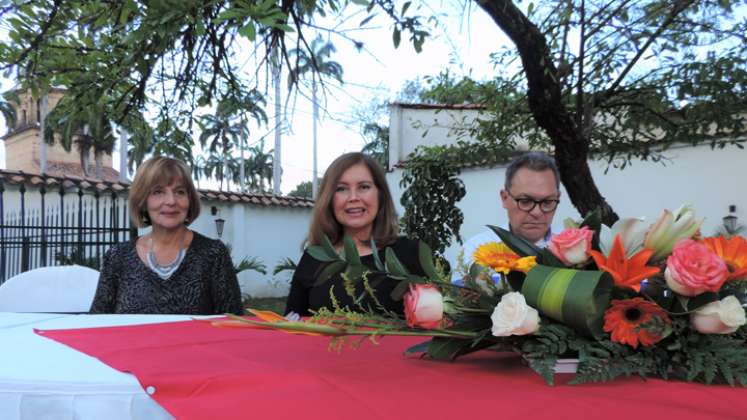 Los nueve jurados están listos y comprometidos con el éxito de la V versión del Premio Nacional de Periodismo La Bagatela.