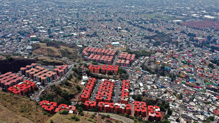 Vista aérea del municipio de Iztapalapa en la Ciudad de México, el segundo municipio más poblado de México./ Foto AFP