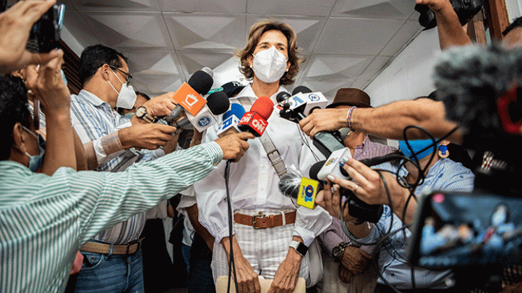 Cristiana Chamorro, exdirectora de la Fundación Violeta Barrios de Chamorro, se inscribió como precandidata presidencial por el partido Ciudadanos por la Libertad (CXL). / Foto AFP