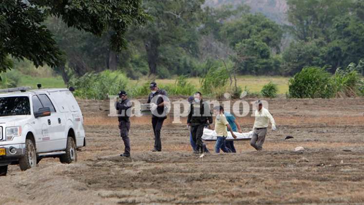 Brigada Interinstitucional de Homicidios (Brinho) para que se encargara de la inspección técnica en la escena del crimen.