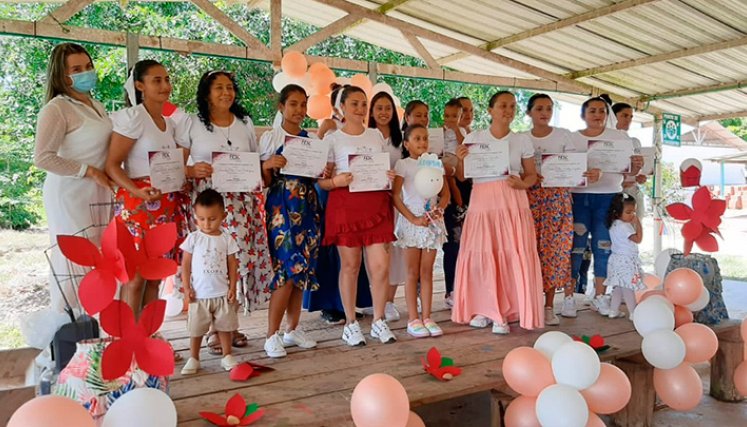 Trabajan unidas por su autonomía económica