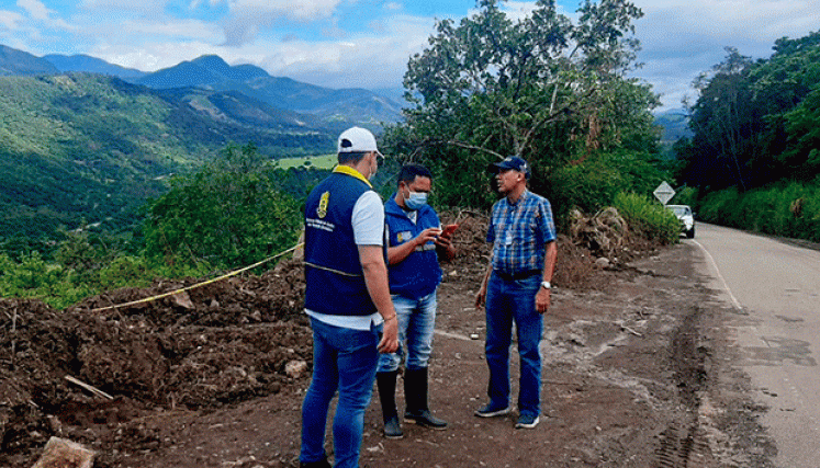 Funcionarios de la Gobernación de Norte de Santander inspeccionaron el lugar. / Foto cortesía