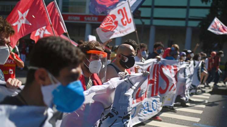 Brasileños volvieron a las calles para protestar contra el presidente Bolsonaro, que será investigado por supuestamente no denunciar sospechas de irregularidades en la negociación de vacunas. 