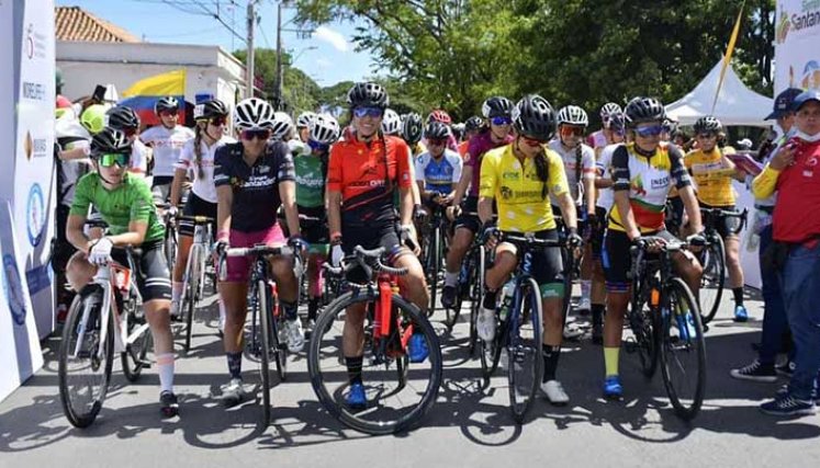 El ciclismo de ruta femenino colombiano ha vivido varias etapas en su desarrollo.