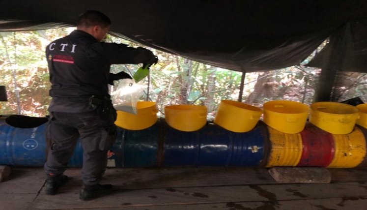 Los mexicanos controlan el negocio del narcotráfico.