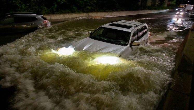 Ocho muertos tras unas súbitas inundaciones en Nueva York provocadas por la tormenta Ida./Foto: AFP