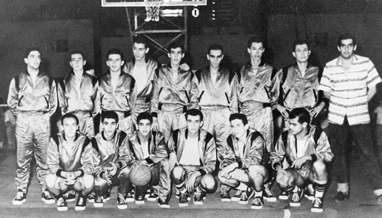 Esta fotografía es en homenaje a uno de sus integrantes, Germán Sánchez, apodado “El Patón”.