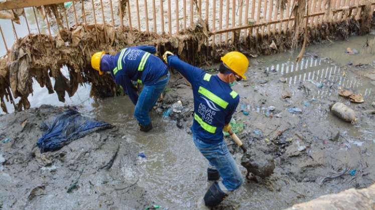 85 toneladas de material de arrastre (arena, piedras, textiles, vegetal, basuras y desechos) fueron retirados. / Foto: Cortesía