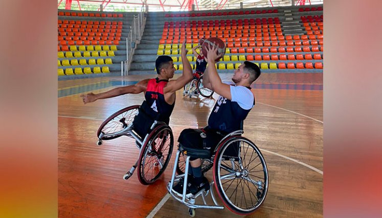 Jairo Lázaro y Juan Manitlla, jugadores de BSR. 