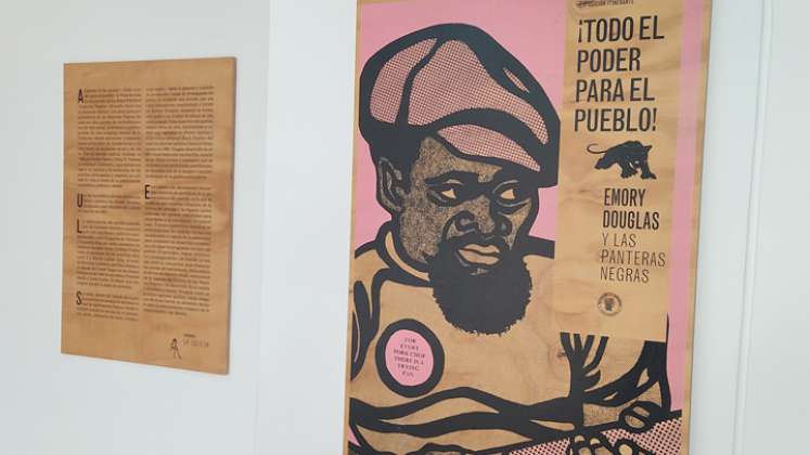 Exposición ‘¡Todo el poder para el pueblo! Emory Douglas y las Panteras Negras’. / Foto: La Opinión