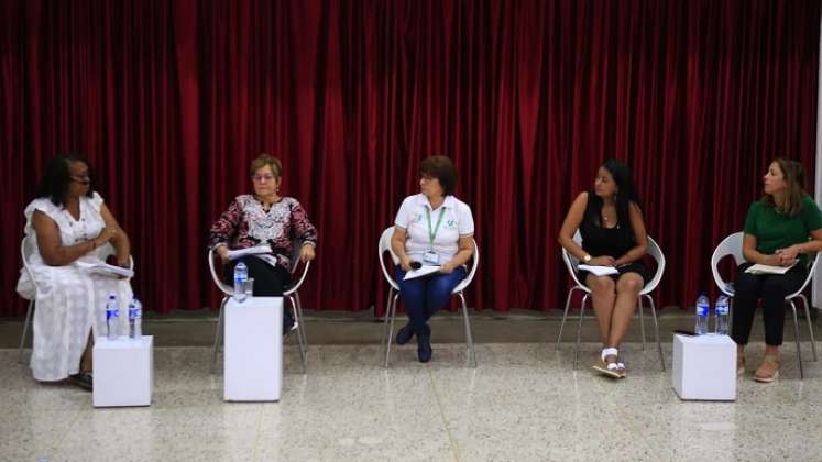 Foro ‘Tejiendo un acuerdo para la vida: realidades y retos de los enfoques de género y étnico’. /Foto Cortesía para La Opinión