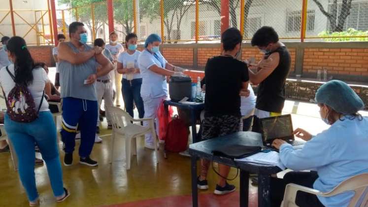 La comunidad participó en la vacunación contra el Covid-19