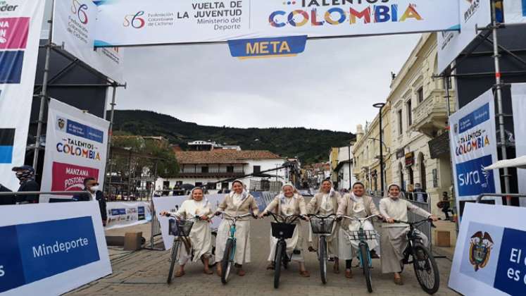 Utilizan la bicicleta como transporte amigable del medio ambiente. Foto: Cortesía/La Opinión.