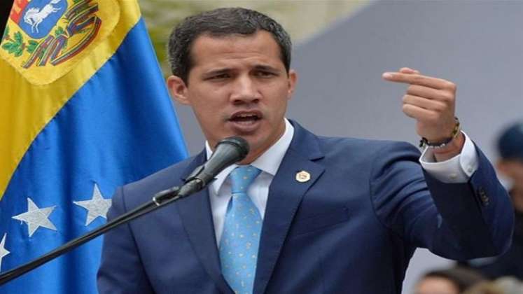 Autoproclamado jefe del Estado en 2019 con el apoyo de Estados Unidos, Guaidó es considerado el presidente interino por unos cincuenta países. /AFP